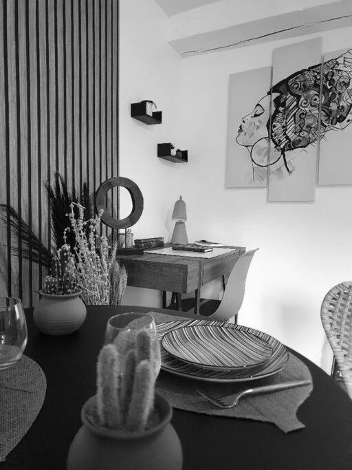 Le Joli'Mans, Appartement Refait A Neuf, Entierement Equipe, Pour 2 Personnes, Proche Quartier Historique Et Centre Le Mans Dış mekan fotoğraf