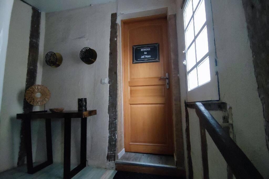 Le Joli'Mans, Appartement Refait A Neuf, Entierement Equipe, Pour 2 Personnes, Proche Quartier Historique Et Centre Le Mans Dış mekan fotoğraf